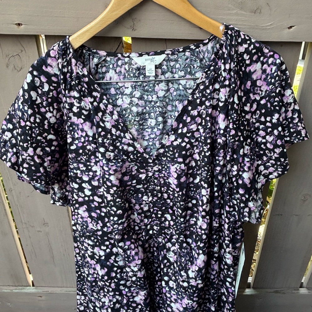 🎉NWT🎉 Black and Pink Floral Dress